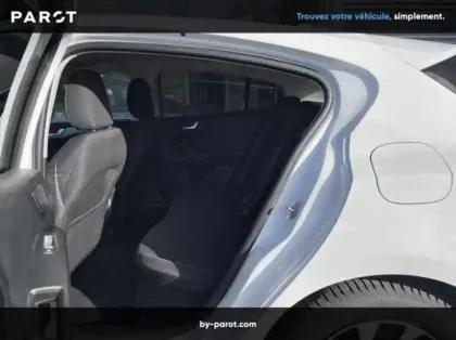 Photo 8 Ford Focus 1.0 Flexifuel mHEV 125ch Titanium X Business