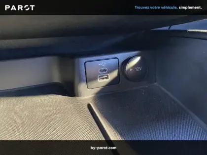 Photo 19 Ford Kuga 2.5 Duratec 180ch Hybrid FlexiFuel ST-Line Powershift