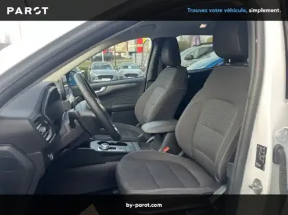 Photo 9 Ford Kuga 2.5 Duratec 190ch FHEV E85 Titanium BVA