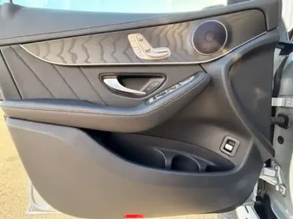 Photo 10 Mercedes Classe GLC 300de 4MATIC Business Line