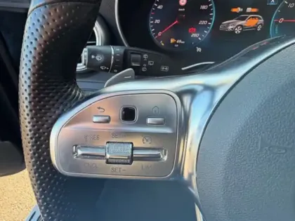 Photo 14 Mercedes Classe GLC SUV 300de 4MATIC AMG Line