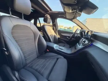 Photo 12 Mercedes Classe GLC SUV 300de 4MATIC AMG Line