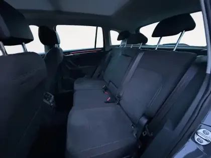 Photo 13 Volkswagen Tiguan  2.0 TDI 150ch DSG7