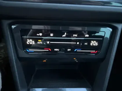 Photo 25 Volkswagen Tiguan  2.0 TDI 150ch DSG7