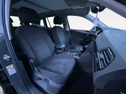 Photo 10 Volkswagen Tiguan  2.0 TDI 150ch DSG7