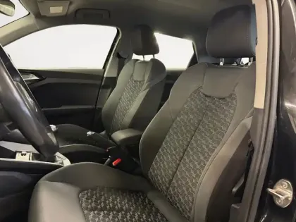 Photo 9 Audi A1  Sportback 25 TFSI 95 ch BVM5