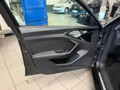 Photo 17 Audi A1  Sportback 25 TFSI 95 ch BVM5