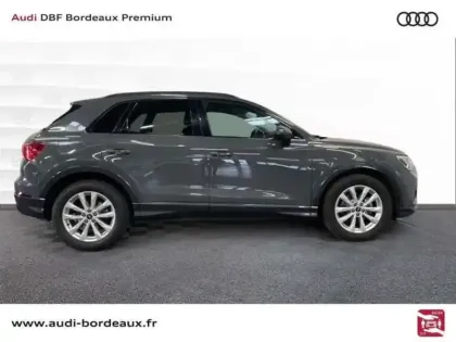 Photo 7 Audi Q3 35 TDI 150 ch S tronic 7 Design Luxe