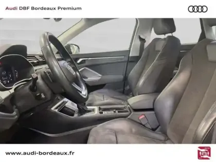 Photo 9 Audi Q3 35 TDI 150 ch S tronic 7 Design Luxe