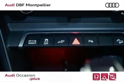 Photo 7 Audi Q3 45 TFSIe 245 ch S tronic 6 S line