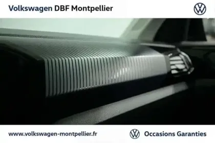 Photo 9 Volkswagen T-cross 1.0 TSI 110 Start/Stop BVM6 Life Tech