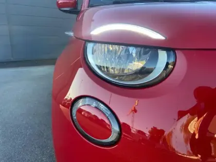 Photo 13 Fiat 500 C e 95 ch (RED)