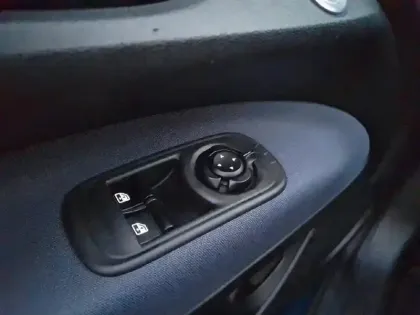 Photo 19 Fiat 500 C e 118 ch Icône