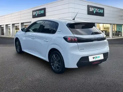 Photo 29 Peugeot 208  PureTech 100 S&S BVM6 Style