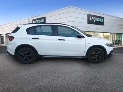 Photo 27 Fiat Tipo  Cross 1.3 Multijet 95 ch S&S