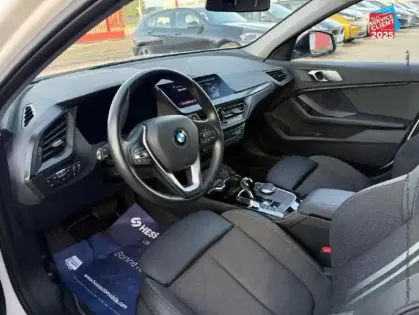 Photo 14 BMW Serie 1 Série 1 116iA 109ch Edition Sport DKG7 Sieges chauf GPS