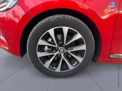 Photo 9 Renault Clio  1.6 E-Tech hybride 140ch Intens -21N