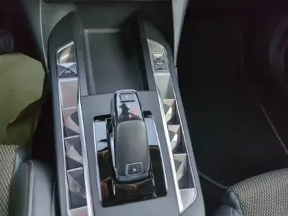 Photo 10 DS DS 3  Crossback PureTech 130ch So Chic Automatique