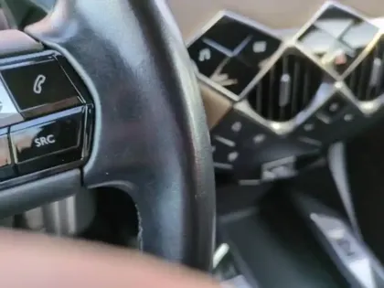 Photo 6 DS DS 3  Crossback PureTech 130ch So Chic Automatique