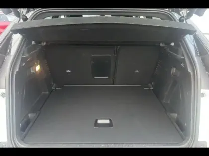 Photo 8 Peugeot 3008  1.6 PureTech 180ch S&S GT EAT8