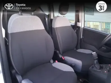 Photo 12 Toyota Aygo  X 1.0 VVT-i 72ch Dynamic MY23