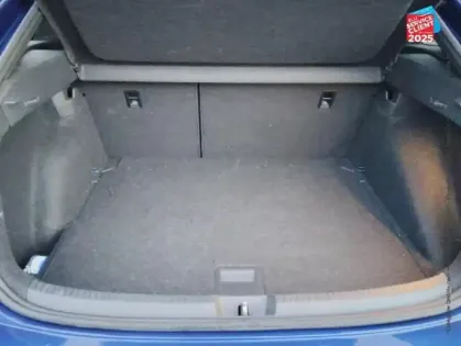 Photo 13 Volkswagen Taigo  1.5 TSI 150ch R-Line DSG7 Sieges chauf GPS Camera