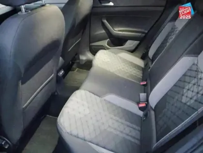 Photo 10 Volkswagen Taigo  1.5 TSI 150ch R-Line DSG7 Sieges chauf GPS Camera