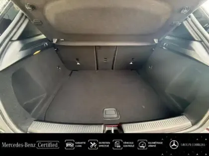 Photo 11 Mercedes Classe A  180 d 116ch AMG Line 8G-DCT