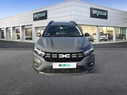 Photo 1 Dacia Jogger  1.6 hybrid 140ch Extreme 7 places