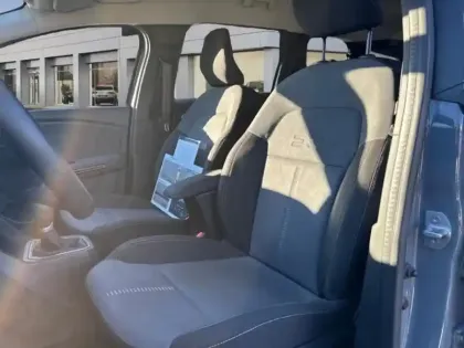 Photo 8 Dacia Jogger  1.6 hybrid 140ch Extreme 7 places