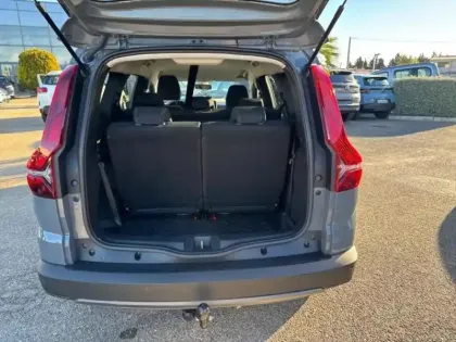 Photo 5 Dacia Jogger  1.6 hybrid 140ch Extreme 7 places