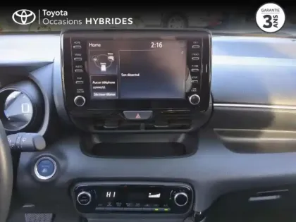 Photo 14 Toyota Yaris  116h Design 5p MY22