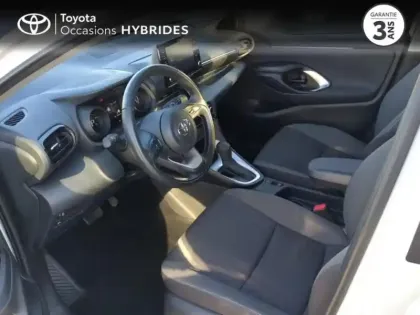 Photo 10 Toyota Yaris  116h Design 5p MY22