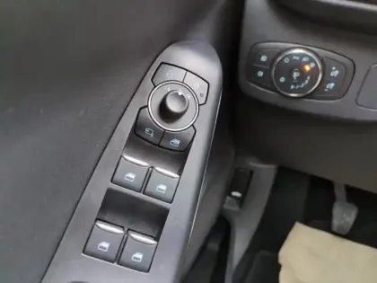 Photo 12 Ford Puma  1.0 Flexifuel 125ch S&S mHEV Titanium