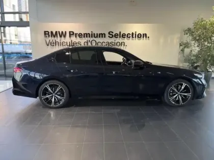 Photo 2 BMW Serie 5 Série 5 530e 299ch M Sport xDrive