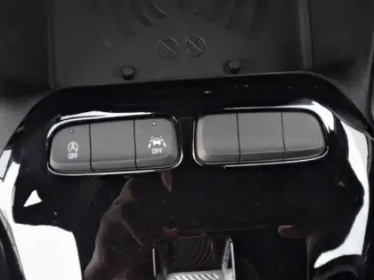 Photo 13 Opel Corsa  1.2 Turbo Hybrid 110ch GS e-DCT6