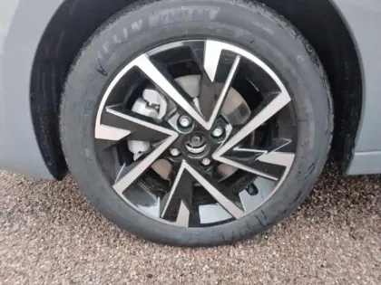 Photo 10 Opel Corsa  1.2 Turbo Hybrid 110ch GS e-DCT6