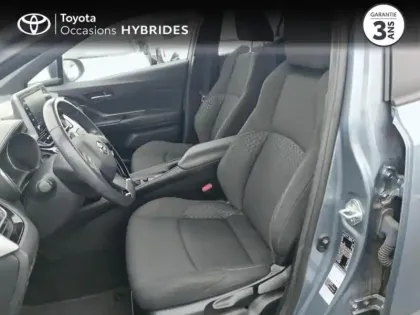 Photo 2 Toyota C-HR  122h Dynamic 2WD E-CVT MY22