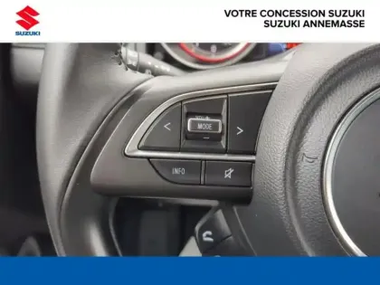 Photo 13 Suzuki Swift  1.2 Dualjet Hybrid 83ch Privilège AllGrip