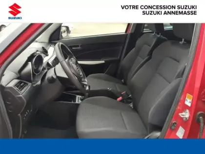Photo 8 Suzuki Swift  1.2 Dualjet Hybrid 83ch Privilège AllGrip