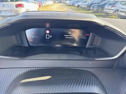 Photo 13 Peugeot 208  1.2 Hybrid 100ch Allure e-DCS6