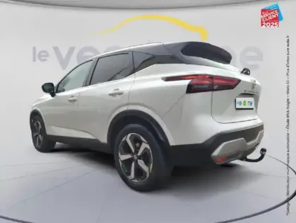 Photo 7 Nissan Qashqai  1.3 Mild Hybrid 158ch Tekna 4x4 Xtronic Tpano GPS Camera