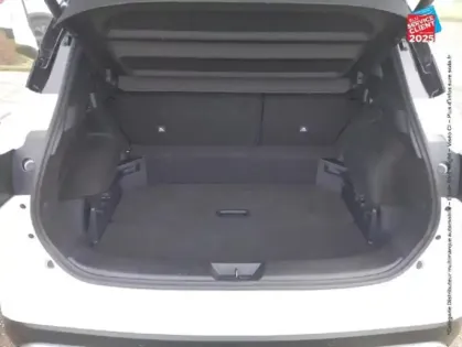 Photo 13 Nissan Qashqai  1.3 Mild Hybrid 158ch Tekna 4x4 Xtronic Tpano GPS Camera