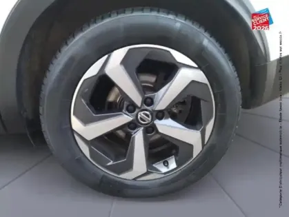 Photo 24 Nissan Qashqai  1.3 Mild Hybrid 158ch Tekna 4x4 Xtronic Tpano GPS Camera