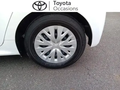 Photo 3 Toyota Yaris  116h Dynamic 5p MY22