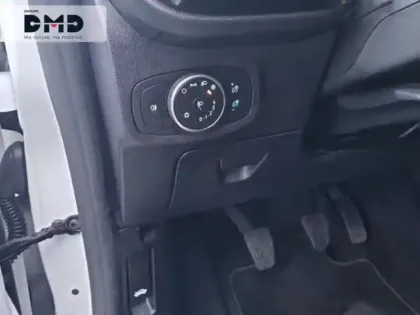 Photo 13 Ford Fiesta  1.1 75ch  Cool & Connect 5p