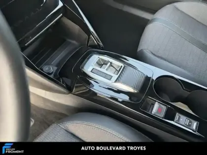 Photo 13 Peugeot 2008  1.2 PureTech 130ch S&S Allure EAT8