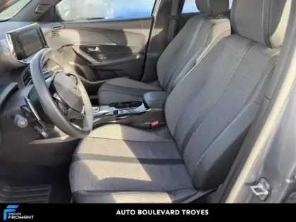 Photo 10 Peugeot 2008  1.2 PureTech 130ch S&S Allure EAT8