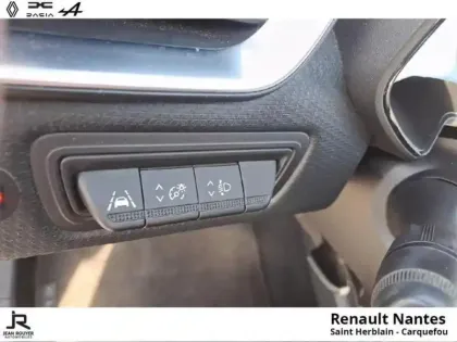 Photo 9 Renault Clio  1.6 E-Tech 140ch Business -21