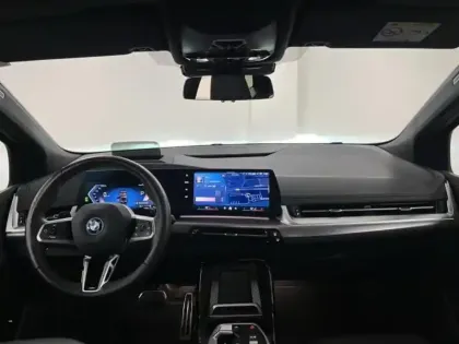 Photo 7 BMW Serie 2 Série 2 ActiveTourer 225e 245ch xDrive M Sport DKG7